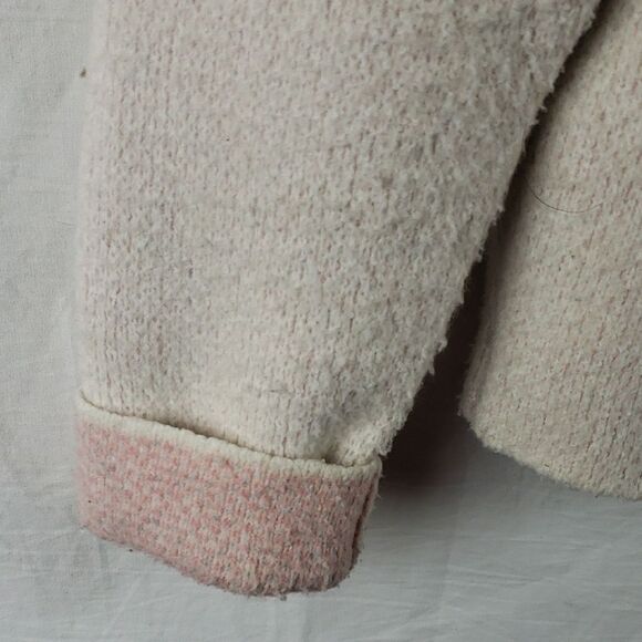 White House Black Market Women's XL Cream & Floral Sweater - Picture 5 of 9